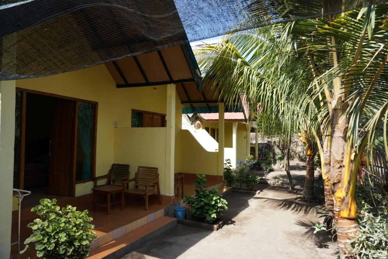 Aura Guest House Gili Air Exterior photo
